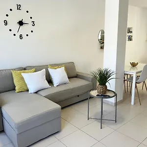 Mahostly Comillas Pb Arrecife (Lanzarote)